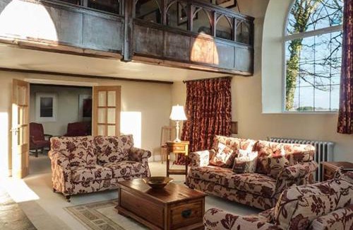 Hartland Casa | Old Chapel