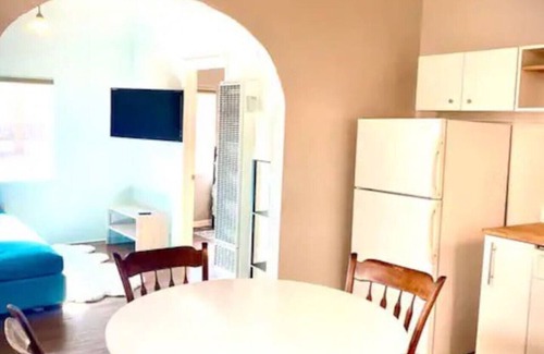 Barelas Apartamento | Old Commercial Building with High Ceilings & Charm