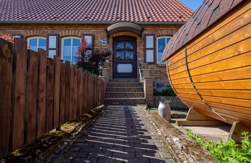 Muritz Casa | Old country house - new core - stylish and charming with sauna and large garden