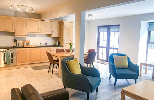 Terryglass Chalet De Esquí | Old Court Holiday Homes (3 Bed - Sleeps 6)