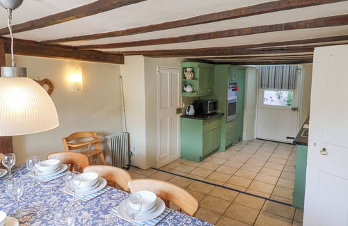 Whitchurch Canonicorum Cabaña | OLD CROSS COTTAGE, pet friendly in Whitchurch Canonicorum