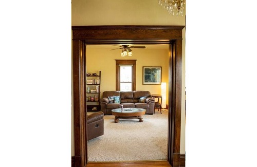 Lime Ridge Casa | Old Fashioned Elegance; Quiet Country Village Living!