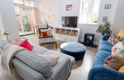 Felixstowe Casa | Old Felixstowe, Bath Road