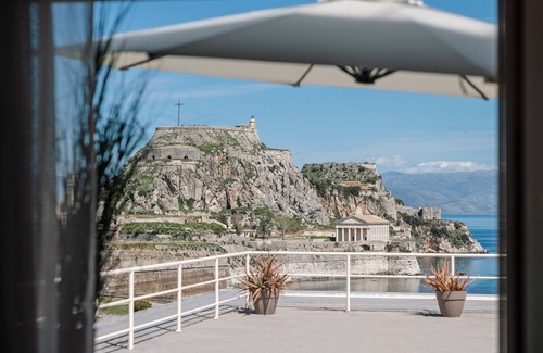 Old Town Apartamento | Old Fortress View Roof Top Apartment by Konnect