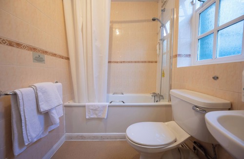 Hull Hotel | Old Grey Mare Hotel by Greene King Inns