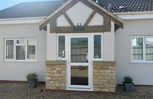 Witney Casa | Old Groom's Cottage