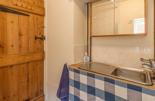 Tarset Cabaña | Old Hall Cottage, FALSTONE