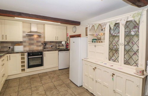 Calwich Cabaña | Old Hall Cottages