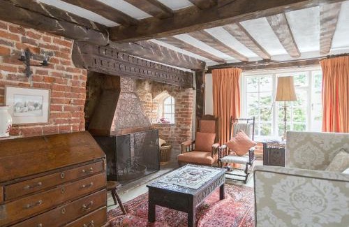 Wickhambrook Casa | Old High Hall