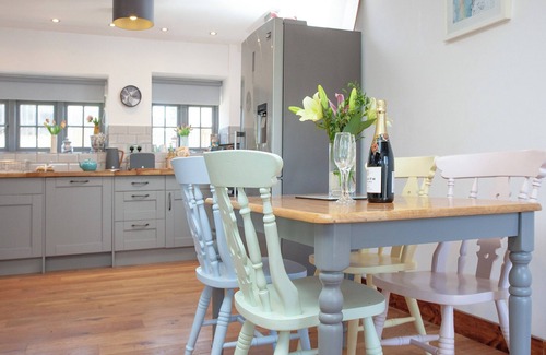 Honiton Cabaña | Old Highwood - Piglet Cottage