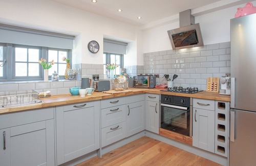 Honiton Cabaña | Old Highwood - Piglet Cottage