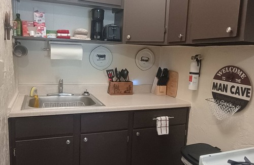Collbran Apartamento | Old Hunting Cabin Apartment on High St