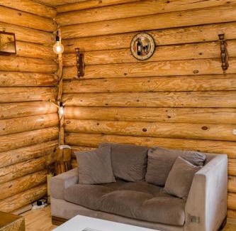 Gergeti Casa | Old Hut
