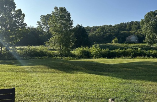 Camdenton Cabaña | Old Kinderhook Creekside Golf Cottage #14