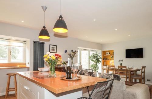 Marybank Casa | Old Manse