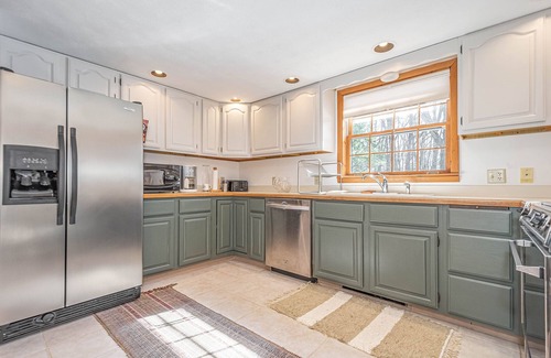 Paradise Point Casa | Old Moose Barn | Lake Access, Dock Slip, Yard!