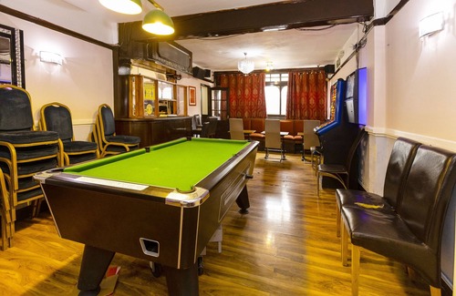 Southall Green Hotel | Old Oak Tree Inn
