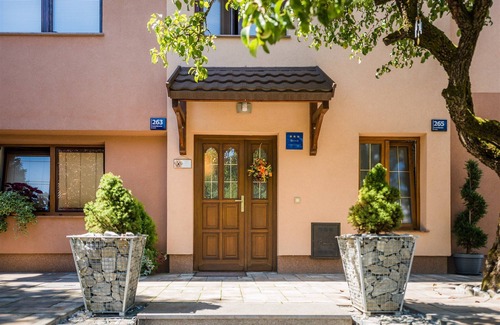 Zagreb Apartamento | Old Pear Apartment y Actividades
