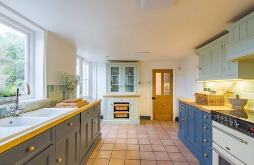 Dargate Apartamento | Old Post Office by Bloom Stays - ideal for couples, wonderful location, hot tub