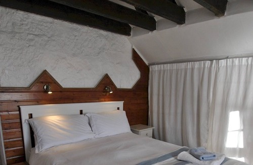 St Monans Casa | Old Post Office habourfront home