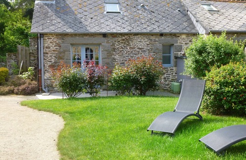 Saint-Jouan-des-Guerets Casa | Old Pressoir renovated into a cosy vacation home