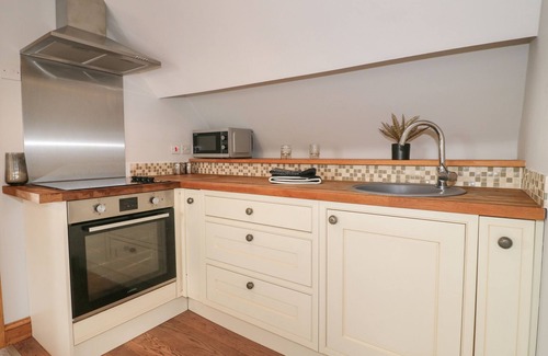 Smalley Casa | OLD PRINT HOUSE, family friendly in Stanley Common
