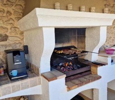 Bagnols-en-Foret Casa | Old Provencal house - 3 bedrooms