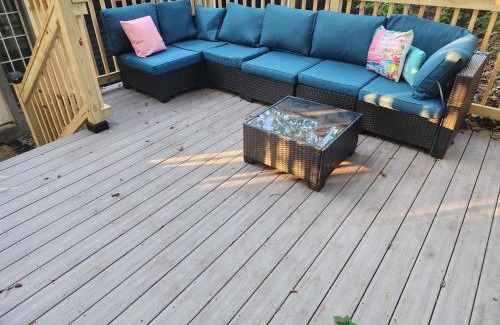 South Peabody Casa | Old Salem Inn 15 mins from downtown Salem