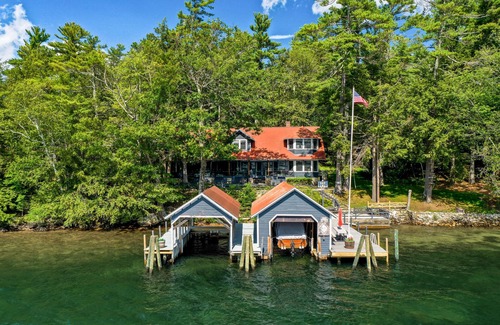 Moultonborough Casa | Old Time Winnipesaukee Lodge