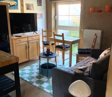 Amt Neuhaus Apartamento | OLD TINY HOUSE Laave Ferienwohnung