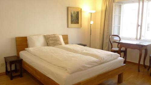 Rapperswil Apartamento | Old Town Charm & Central Location in Rapperswil