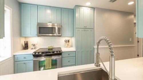 Truman Annex Apartamento | Old Town Oasis by Last Key Realty