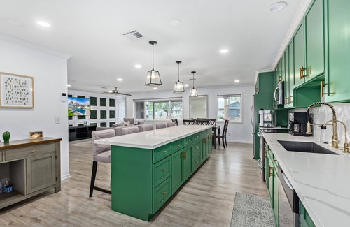 Village Grove Casa | Old Town Oasis + Full Guest House + Free Heated Pool