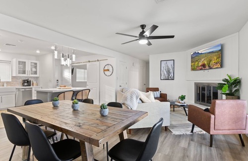 Peaceful Valley Casa | Old Town Oasis w/Heated Pool, Hot Tub, & Fire Pit