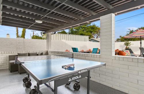 Peaceful Valley Casa | Old Town Oasis Wheated Pool, Hot Tub, & Fire Pit