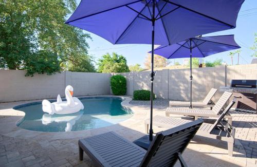 Scottsdale Estates Nine Casa | Old Town Saguaro - Private Pool, Fire Pit & Games