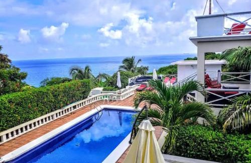 Old Towne Apartamento | Old Town Studio with Separate Affiliated Pool House
