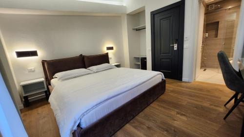 Durres Hotel | Old Town Villa