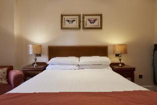New Town Hotel | Old Waverley Hotel