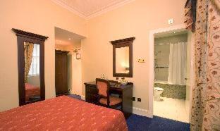 New Town Hotel | Old Waverley Hotel