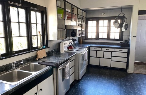 Crescent City Casa | Old World charm at the beach!