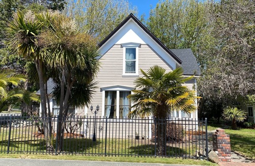 Crescent City Casa | Old World charm at the beach!