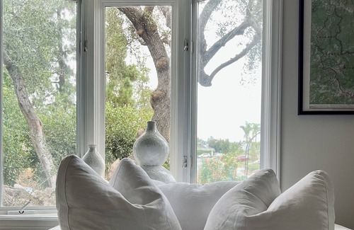 Laguna Niguel Cabaña | Old World Charm - Elegant Luxury Coastal Cottage - 8 mins to ocean!