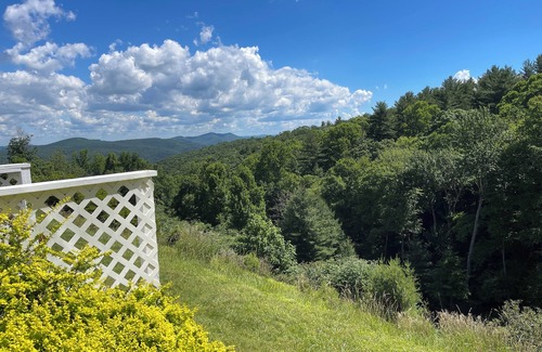 Roaring Gap Condominio | Olde Beau Golf / Blue Ridge Mountains Golf / Resort 1BR 1BA Condo PET FRIENDLY!!