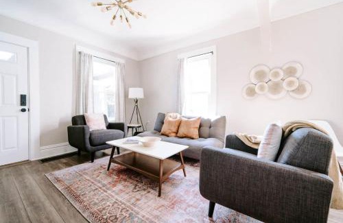 Arvada Casa | Olde Town Ambler A Distinctive Walkable Retreat