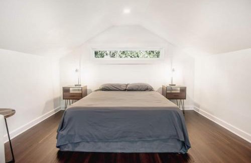 North Charleston Casa | Olde Village Loft - Unique Park Circle Experience