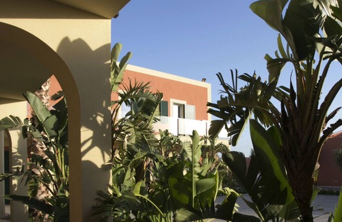 Paceco Casa | Olea Court Resort