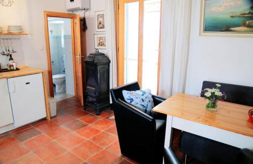 Garica Apartamento | Oleander Romantic studio for 2 people with pool
