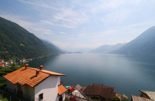 Argegno Apartamento | Oleandri Dream