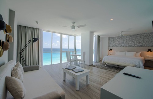 Zona Hotelera Hotel | Oleo Cancun Playa All Inclusive Resort